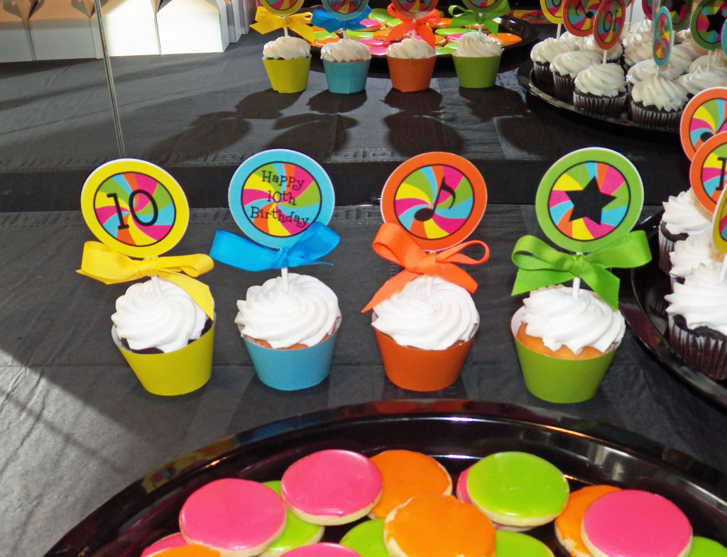 Dance Party Cupcake Toppera