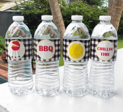 Black Gingham Barbeque Water Bottle Labels