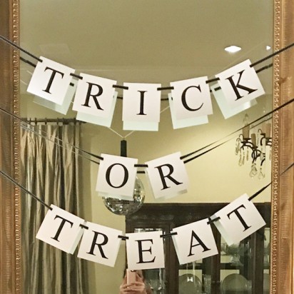 "Trick or Treat" Banner - Black and White